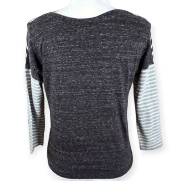 OLD NAVY BLACK & GRAY STRIPE T-SHIRT 3 1/4 Sleeve SZ.XS EUC. GORGEOUS T-SHIRT I - Picture 2 of 3